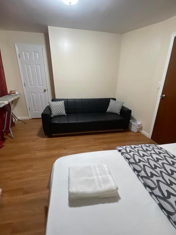 A Great Room In Queens New York Exterior photo